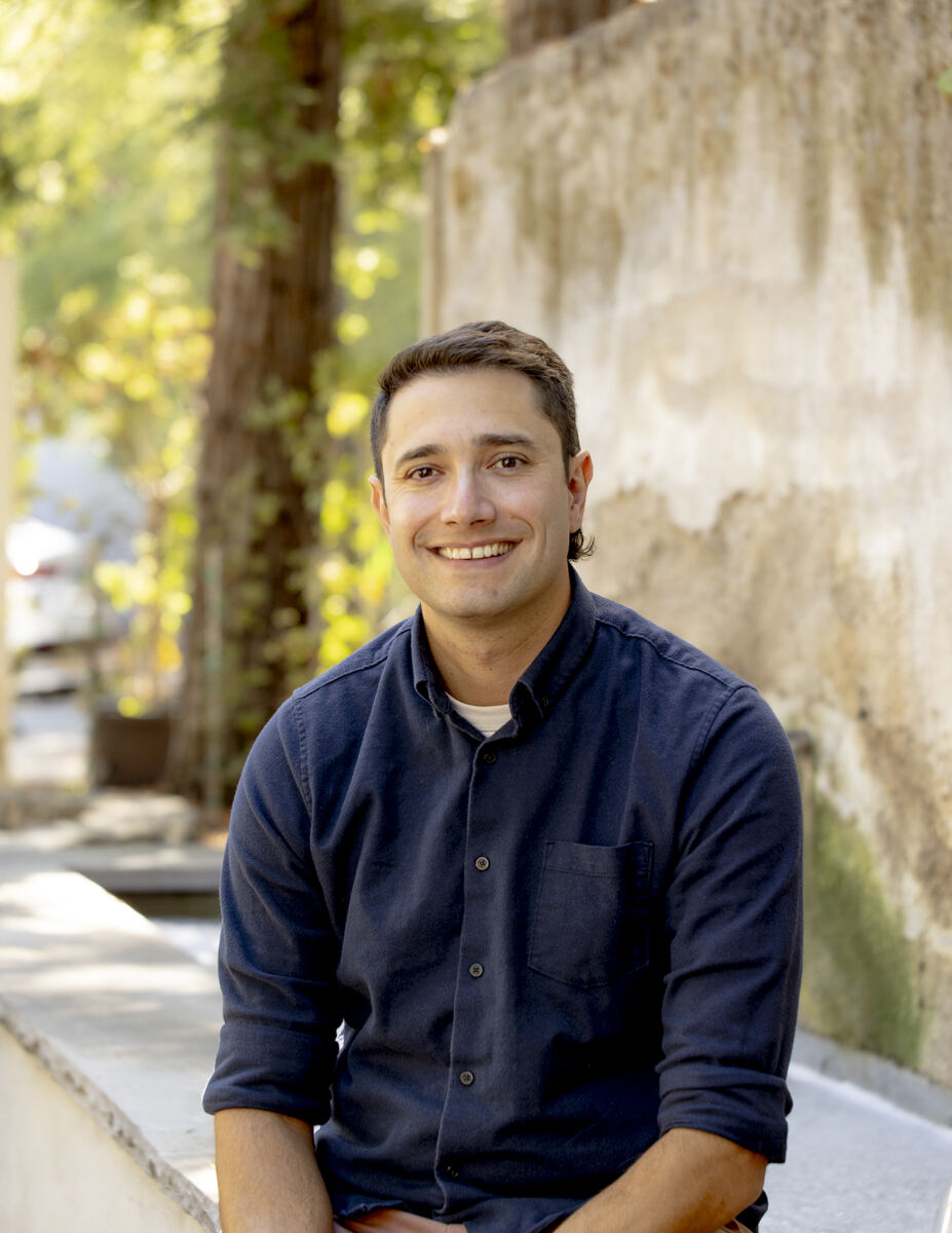 Aaron Weiss